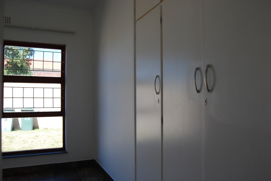 To Let 7 Bedroom Property for Rent in Saldanha Western Cape
